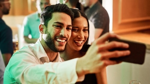 DWM involves individuals sharing a glimpse into their personal lives, typically through short videos or posts. This trend normalises vulnerability and sets healthier relationship standards. DWM involves individuals sharing a glimpse into their personal lives, typically through short videos or posts. This trend normalises vulnerability and sets healthier relationship standards.