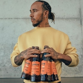 Lewis Hamilton with Almave (Source: instagram) Lewis Hamilton with Almave (Source: instagram)