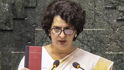 The MP looked "elegant and authentic to her true self" in the white and gold saree she wore for the special event, according to a fashion designer who praised Priyanka's appearance. The MP looked "elegant and authentic to her true self" in the white and gold saree she wore for the special event, according to a fashion designer who praised Priyanka's appearance.