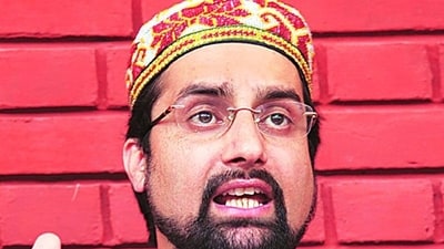 Moderate Hurriyat chairman and chief priest of Jamia Masjid in Srinagar Mirwaiz Umar Farooq (HT File) Moderate Hurriyat chairman and chief priest of Jamia Masjid in Srinagar Mirwaiz Umar Farooq (HT File)