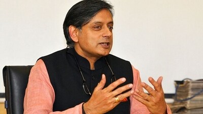 Shashi Tharoor termed the treatment of minorities in Bangladesh as grave and troubling (HT_PRINT)