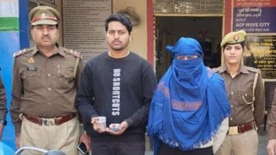 The police noted the couple’s efforts to evade detection, including bending their scooter’s registration plate to obscure the number on CCTV and removing a parking sticker from their highrise apartment (HT Photo) The police noted the couple’s efforts to evade detection, including bending their scooter’s registration plate to obscure the number on CCTV and removing a parking sticker from their highrise apartment (HT Photo)