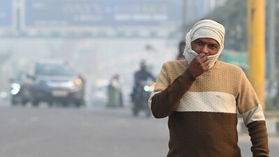 Winter demand in Delhi is predicted to follow the record-breaking summer pattern, as the city's electricity demands continue to climb. (Sunil Ghosh/Hindustan Times ) Winter demand in Delhi is predicted to follow the record-breaking summer pattern, as the city's electricity demands continue to climb. (Sunil Ghosh/Hindustan Times )