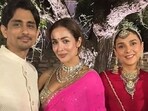 Malaika Arora added a tiny red bindi to finish off her beautiful destination wedding look. Malaika Arora added a tiny red bindi to finish off her beautiful destination wedding look.