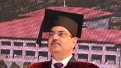 Lucknow University vice-chancellor Alok Kumar Rai addressed the convocation ceremony of the 147th batch of the NDA held at the Habibullah Hall in Pune on Friday. (HT) Lucknow University vice-chancellor Alok Kumar Rai addressed the convocation ceremony of the 147th batch of the NDA held at the Habibullah Hall in Pune on Friday. (HT)