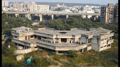 The Haryana Shahari Vikas Pradhikaran (HSVP) Country Club located at Sector-54 near Rapid Metro Station in Gurugram. (HT PHOTO) The Haryana Shahari Vikas Pradhikaran (HSVP) Country Club located at Sector-54 near Rapid Metro Station in Gurugram. (HT PHOTO)