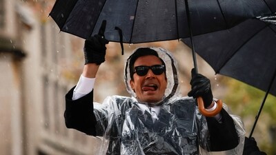Jimmy Fallon attends the 98th Macy's Thanksgiving Day Parade in New York City, U.S., November 28, 2024. REUTERS/Brendan McDermid (REUTERS)