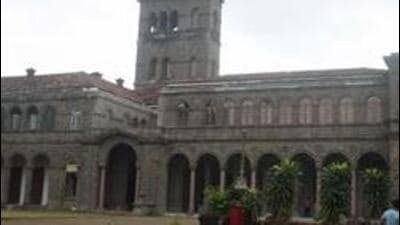 Vacant posts of dean and registrar, dip in the university’s NIRF ranking and neglect of Marathi language may be on the agenda at the SPPU senate meeting on Saturday. (HT FILE) Vacant posts of dean and registrar, dip in the university’s NIRF ranking and neglect of Marathi language may be on the agenda at the SPPU senate meeting on Saturday. (HT FILE)