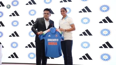 The jersey is the traditional Indian blue with the tricolour of the national flag on the shoulders. I (BCCI) The jersey is the traditional Indian blue with the tricolour of the national flag on the shoulders. I (BCCI)