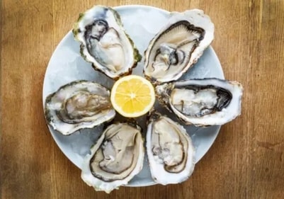 Zinc: deficiency of Zinc in the body can lead to Hypothyroidism. Oysters, cashews and mussels are loaded with Zinc. (Unsplash) Zinc: deficiency of Zinc in the body can lead to Hypothyroidism. Oysters, cashews and mussels are loaded with Zinc. (Unsplash)