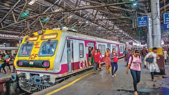Mumbai locals might soon be fully air conditioned (adobe stock)