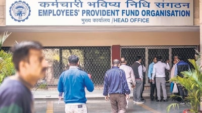 Under the Provident Funds and Miscellaneous Provisions Act, an employer and worker both are required to contribute 12% of a person’s basic salary towards a retirement-benefits corpus managed by the EPFO (HT Photo) Under the Provident Funds and Miscellaneous Provisions Act, an employer and worker both are required to contribute 12% of a person’s basic salary towards a retirement-benefits corpus managed by the EPFO (HT Photo)