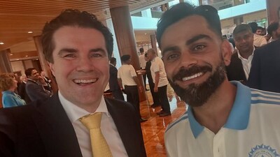 Australian minister Tim Watts with Virat Kohli. (Instagram) Australian minister Tim Watts with Virat Kohli. (Instagram)