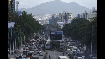 A key aspect of this plan was reevaluating the future of the BRTS system in Pune. (MAHENDRA KOLHE/ HT) A key aspect of this plan was reevaluating the future of the BRTS system in Pune. (MAHENDRA KOLHE/ HT)