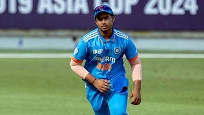 India's Vaibhav Suryavanshi fields during the men's Under-19 Asia Cup 2024. (Photo by FADEL SENNA / AFP) (AFP) India's Vaibhav Suryavanshi fields during the men's Under-19 Asia Cup 2024. (Photo by FADEL SENNA / AFP) (AFP)