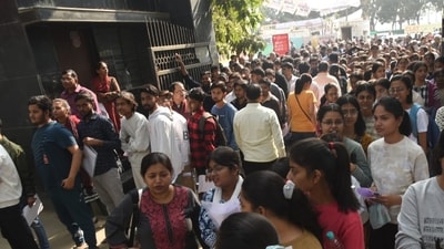 Candidates were allowed to carry black or blue ballpoint pen, a transparent water bottle, an analogue watch, and government ID proof. (Santosh Kumar)