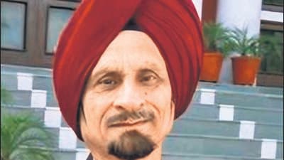 Inderjit Singh Chugh’s team erected sandbag walls at the sites where the UXBs were being detonated. (HT Photo ) Inderjit Singh Chugh’s team erected sandbag walls at the sites where the UXBs were being detonated. (HT Photo )