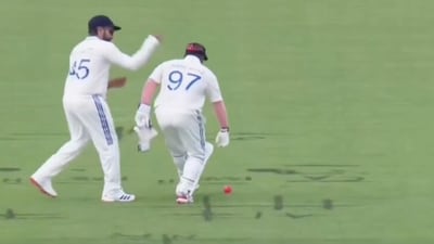 Rohit Sharma playfully punches Sarfaraz Khan (X) Rohit Sharma playfully punches Sarfaraz Khan (X)