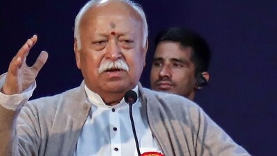 RSS Chief Mohan Bhagwat addresses 'Kathale Kulsammelan'- Silver Jubilee annual celebration of Kathale Pariwar, in Nagpur on Sunday. (ANI Photo) (Snehal  Sontakke)