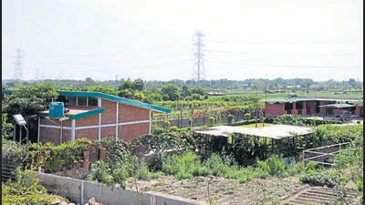Currently, hundreds of illegal housing and commercial projects including farmhouse projects are being developed in the notified area prompting the authority to take action against this menace. (Sunil Ghosh/HT Photo) Currently, hundreds of illegal housing and commercial projects including farmhouse projects are being developed in the notified area prompting the authority to take action against this menace. (Sunil Ghosh/HT Photo)