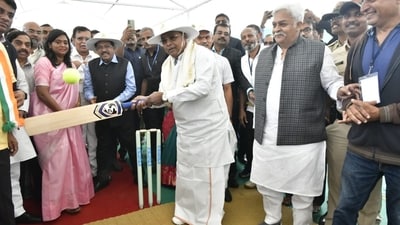 CM Siddaramaiah said that the 50-acre international stadium will help Tumakuru's economic growth. CM Siddaramaiah said that the 50-acre international stadium will help Tumakuru's economic growth.