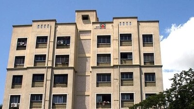 MHADA lottery 2024: The Maharashtra Housing and Area Development Authority (MHADA)'s Konkan Board is likely to extend the application deadline. (Picture for representational purposes) (HT Files) MHADA lottery 2024: The Maharashtra Housing and Area Development Authority (MHADA)'s Konkan Board is likely to extend the application deadline. (Picture for representational purposes) (HT Files)