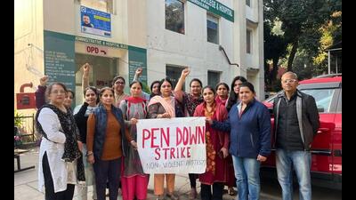 The protesting teachers of Homoeopathic Medical College and Hospital, Sector 26, Chandigarh, were shocked to discover that the faculty attendance register had reportedly been tampered with in order to align with the disputed seniority list, effective from December 2024. (HT Photo) The protesting teachers of Homoeopathic Medical College and Hospital, Sector 26, Chandigarh, were shocked to discover that the faculty attendance register had reportedly been tampered with in order to align with the disputed seniority list, effective from December 2024. (HT Photo)