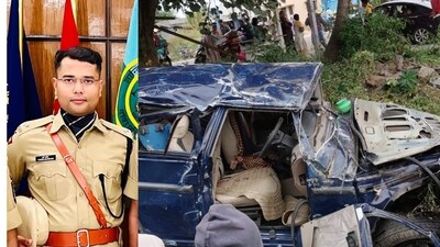 The accident occurred on Sunday evening. (X/@ipspankajnain) The accident occurred on Sunday evening. (X/@ipspankajnain)