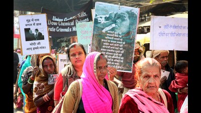 Bhopal: Survivors of the 1984 Bhopal gas tragedy during a protest rally demanding adequate compensation on the 40th anniversary of the disaster, in Bhopal, Tuesday, Dec. 3, 2024. (PTI Photo) (PTI) Bhopal: Survivors of the 1984 Bhopal gas tragedy during a protest rally demanding adequate compensation on the 40th anniversary of the disaster, in Bhopal, Tuesday, Dec. 3, 2024. (PTI Photo) (PTI)