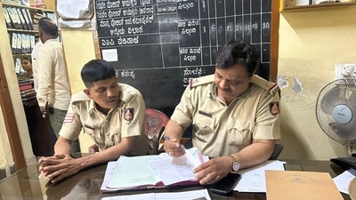 The woman who filed a compliant lauded the officers at Bengaluru’s Madiwala police station. The woman who filed a compliant lauded the officers at Bengaluru’s Madiwala police station.