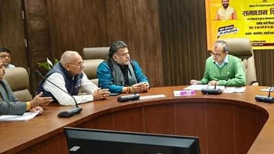 MCG Commissioner Ashok Kumar Garg at Monday’s resolution camp at Sector 34 (@MunCorpGurugram-X) MCG Commissioner Ashok Kumar Garg at Monday’s resolution camp at Sector 34 (@MunCorpGurugram-X)