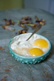 Having protein-rich food for breakfast can keep us satiated. (Pexels)
