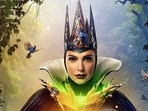 Gal Gadot as evil stepmother in Snow White. Gal Gadot as evil stepmother in Snow White.