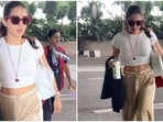 Sara Ali Khan gets clicked at the Mumbai airport. 