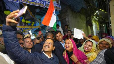 Arvind Kejriwal during his padyatra in Vishwas Nagar in New Delhi on Thursday. (HT Photo) Arvind Kejriwal during his padyatra in Vishwas Nagar in New Delhi on Thursday. (HT Photo)