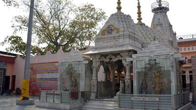 Dudheshwarnath temple is dedicated to lord Shiva and sees thousands of devotees every day. It is also a prominent temple where Kanwariyas during the month of Shravan offer Ganga water. (HT Archive)