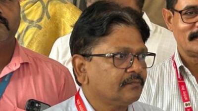 I have received the notice and will respond to it in a couple of days. All norms were followed during the request transfers of the employees, says Dr Nagnath Yempalay, civil surgeon. (HT PHOTO) I have received the notice and will respond to it in a couple of days. All norms were followed during the request transfers of the employees, says Dr Nagnath Yempalay, civil surgeon. (HT PHOTO)