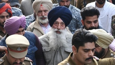 Narain Singh Chaura, who attempted to assassinate former deputy chief minister Sukhbir Badal at the Golden Temple, acted alone and was “self-motivated,” preliminary police investigation revealed, even as Badal returned on Thursday to take up sewadar duty as part of his atonement. Narain Singh Chaura, who attempted to assassinate former deputy chief minister Sukhbir Badal at the Golden Temple, acted alone and was “self-motivated,” preliminary police investigation revealed, even as Badal returned on Thursday to take up sewadar duty as part of his atonement.