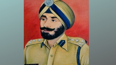 Atwal, an IPS officer posted as Jalandhar Range DIG, was shot dead by an unknown person when he stepped out of the Golden Temple complex after offering his prayers at around 11 am on April 25, 1983. (X/@LestWeForgetIN) Atwal, an IPS officer posted as Jalandhar Range DIG, was shot dead by an unknown person when he stepped out of the Golden Temple complex after offering his prayers at around 11 am on April 25, 1983. (X/@LestWeForgetIN)