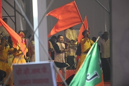 Kailash Kher performed at the oath-taking ceremony Kailash Kher performed at the oath-taking ceremony