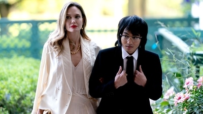 Maddox Jolie-Pitt, son of Angelina Jolie and Brad Pitt, is training to become a pilot, inspired by his mother. (Photo by Stefani Reynolds / AFP) (AFP) Maddox Jolie-Pitt, son of Angelina Jolie and Brad Pitt, is training to become a pilot, inspired by his mother. (Photo by Stefani Reynolds / AFP) (AFP)