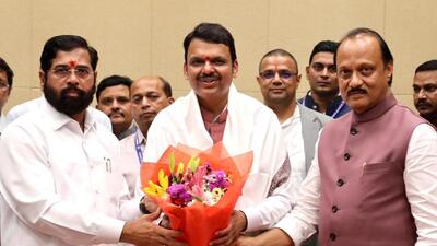 Citizens of Pune express their expectations as the new government was sworn in and CM Devendra Fadnavis with his two deputies held the first cabinet meeting at the Mantralaya on Thursday. (HT) Citizens of Pune express their expectations as the new government was sworn in and CM Devendra Fadnavis with his two deputies held the first cabinet meeting at the Mantralaya on Thursday. (HT)