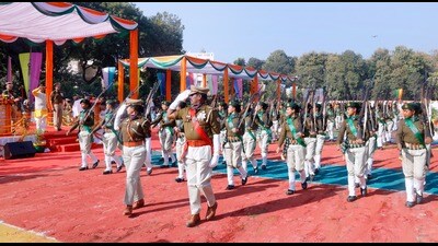 Home Guards Minister taking salute of parade during home guards raising day event at its headquarters in Lucknow on Friday. (HT PHOTO)