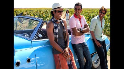 In Zindagi Na Milegi Dobara, the gang has to make space for each other’s interests. In Zindagi Na Milegi Dobara, the gang has to make space for each other’s interests.
