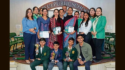 Winners of the Chandigarh cluster round of the Lupin Aptivate Achchi Bhookh School Foodie Quiz 2024 at Satluj Public School, Sector 4, in Panchkula on Friday. (HT Photo)