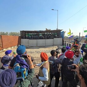 Farmers halted their march near Shambhu border where police has put up barricades (HT Photo) Farmers halted their march near Shambhu border where police has put up barricades (HT Photo)