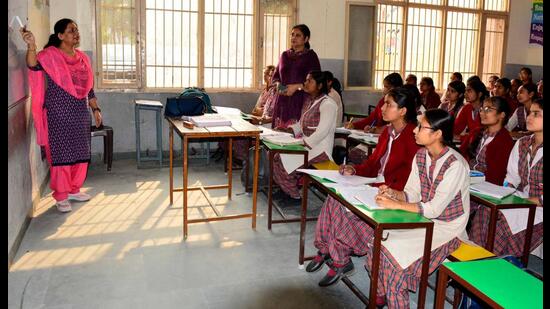 Deputy district education officer (secondary) Jaswinder Singh Virk has clarified that no fixed schedule exists for bimonthly tests. (HT Photo)
