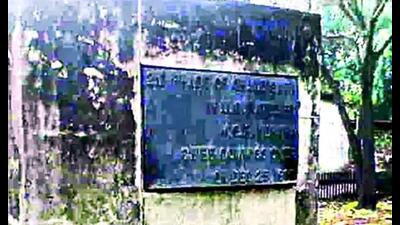 These plaques, which can be found in various parts of the city, mark significant events in Chandigarh’s development. (HT Photo)