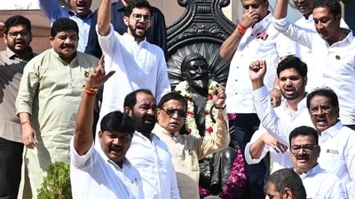 Opposition parties chose to boycott the first day's proceedings (Raju Shinde) Opposition parties chose to boycott the first day's proceedings (Raju Shinde)