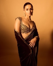 Like Alia Bhatt, go for an olive green velvet saree with antique gota patti and sequin scalloped border (Photo: Instagram) Like Alia Bhatt, go for an olive green velvet saree with antique gota patti and sequin scalloped border (Photo: Instagram)